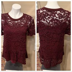 2 for $20🍒 🖤Burgundy Lace Top🖤